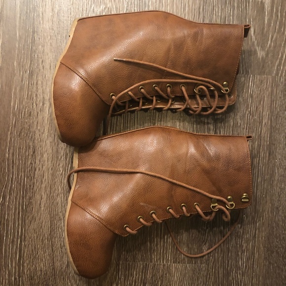 Brown Wedge booties - Picture 1 of 4